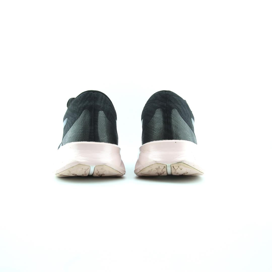 ASICS ROADBLAST