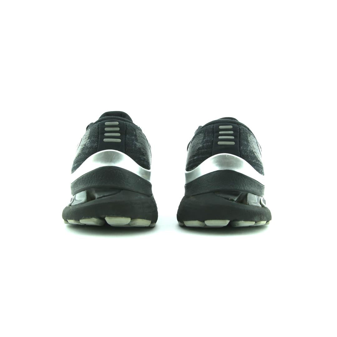 ASICS GEL KAYANO 28