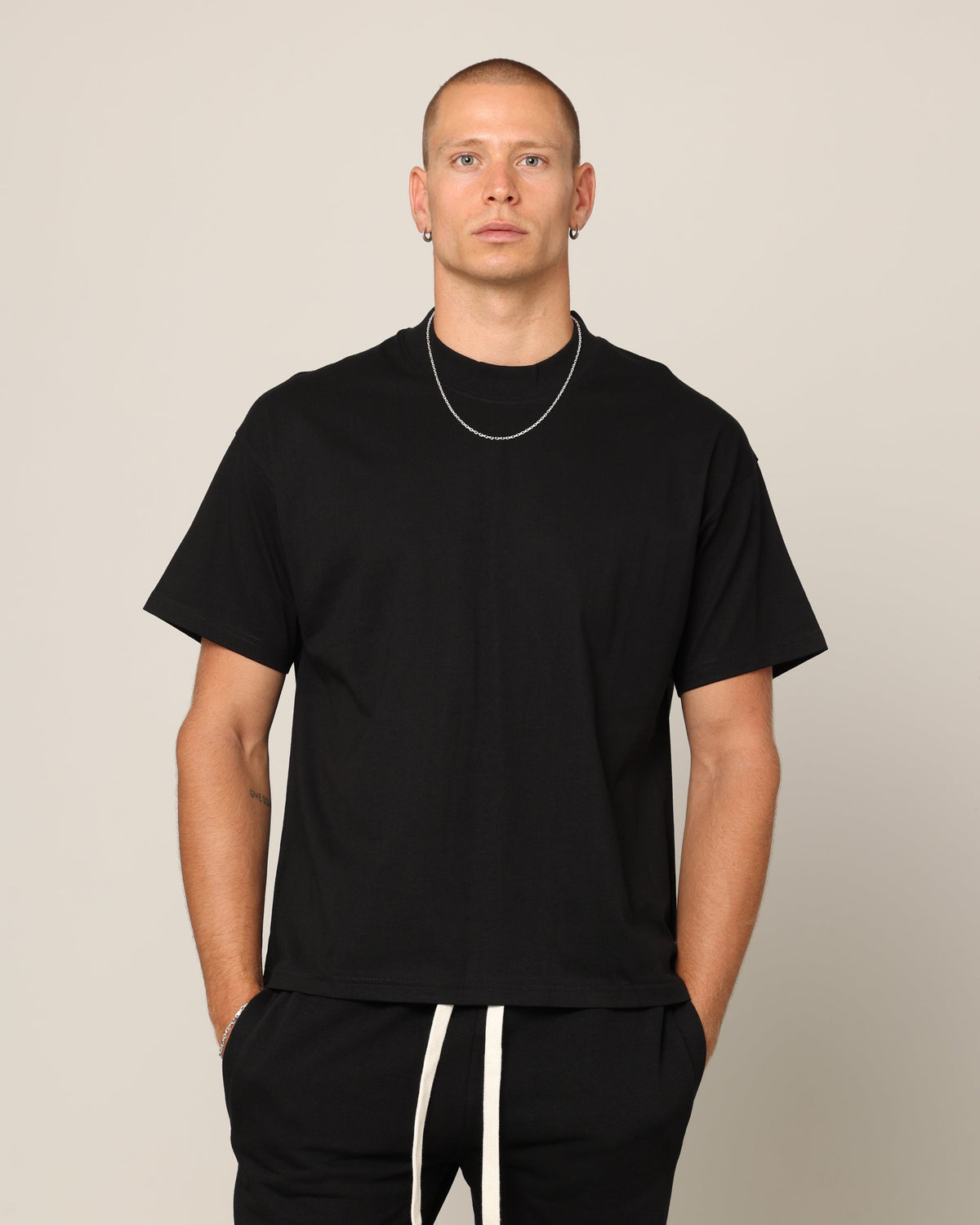 Carré Blanc T-Shirt Black