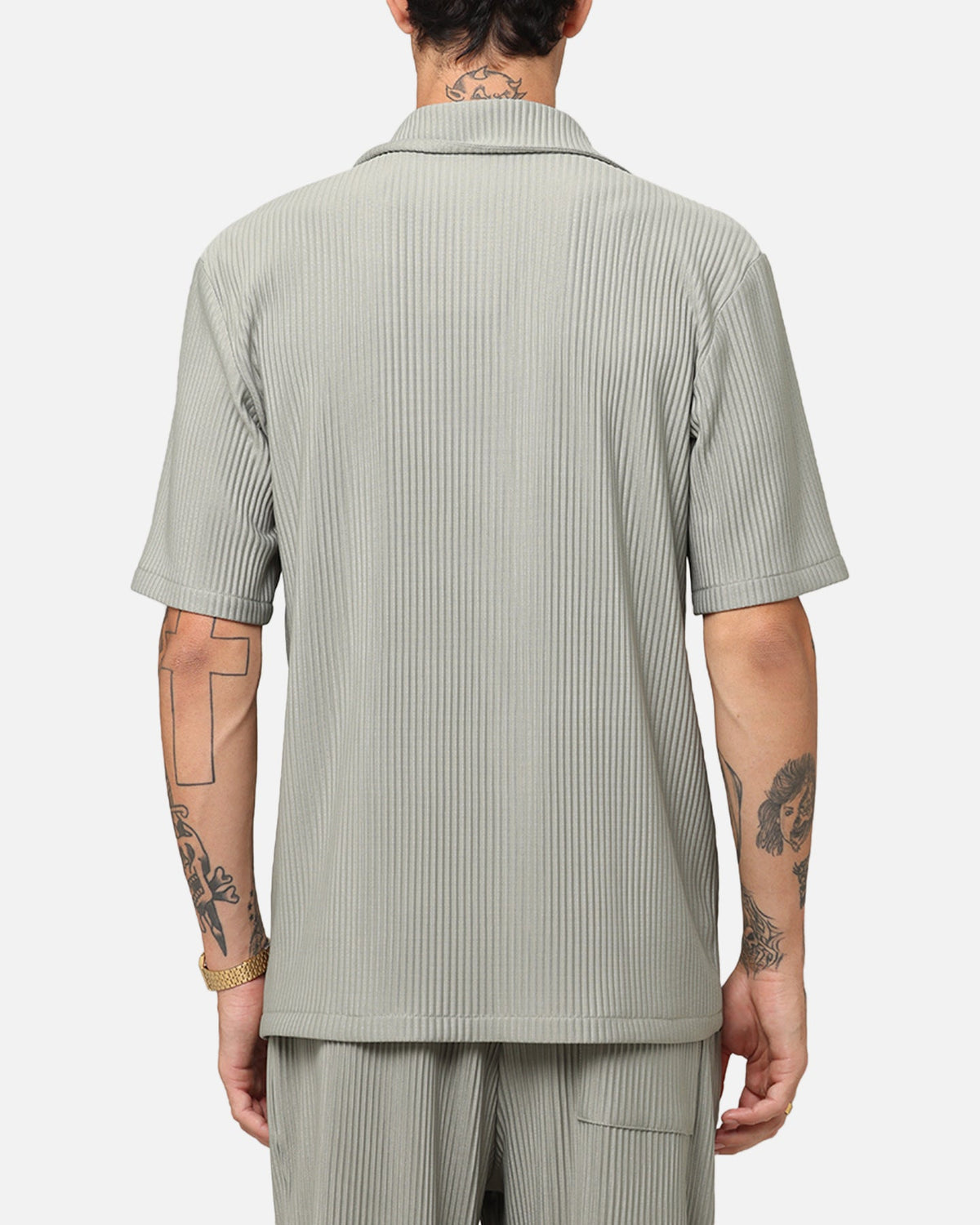 XXIII Pleated Button Up Shirt Olive