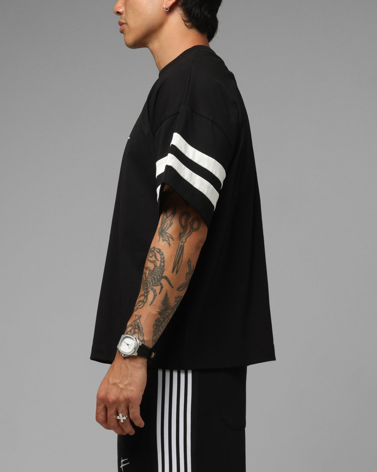 Loiter Hybrid Endzone T-Shirt Black