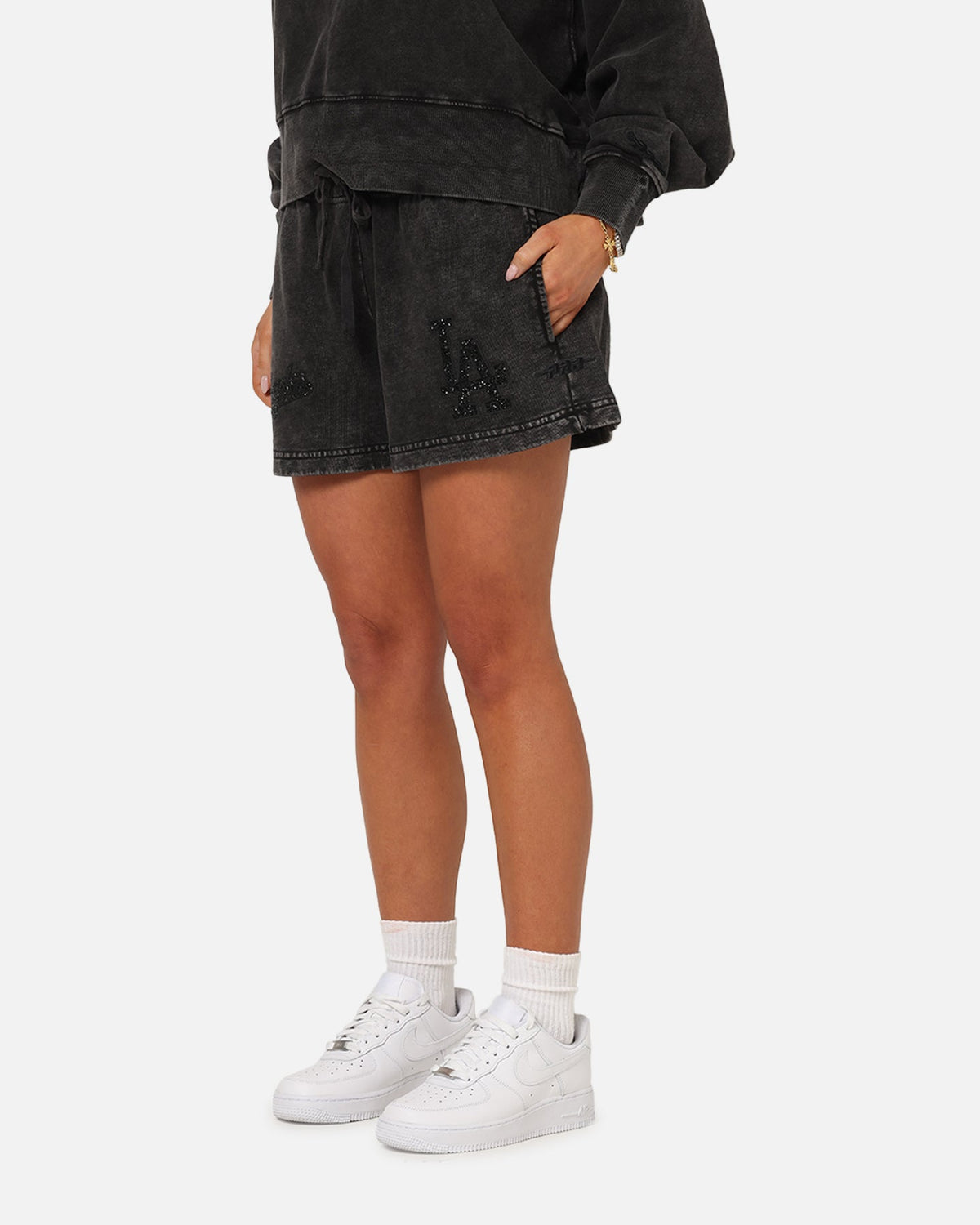 Pro Standard Women's Los Angeles Dodgers Washed Crystaline Shorts Washed Black