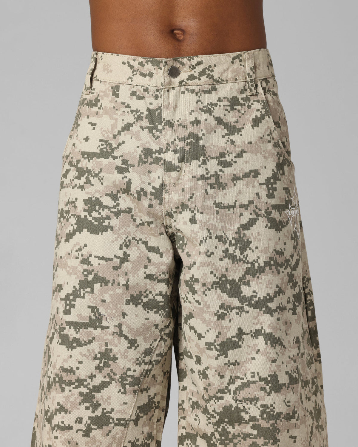 Loiter F-16 Balloon Jeans Digi Camo