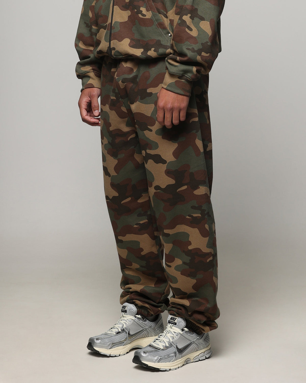 American Thrift Jogger Pants Camo