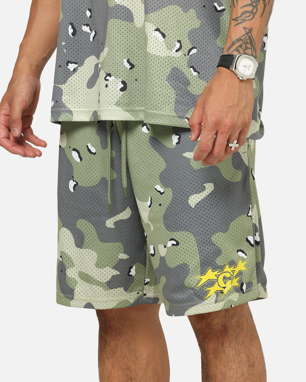 Carre Sideline Basketball Shorts Green Camo