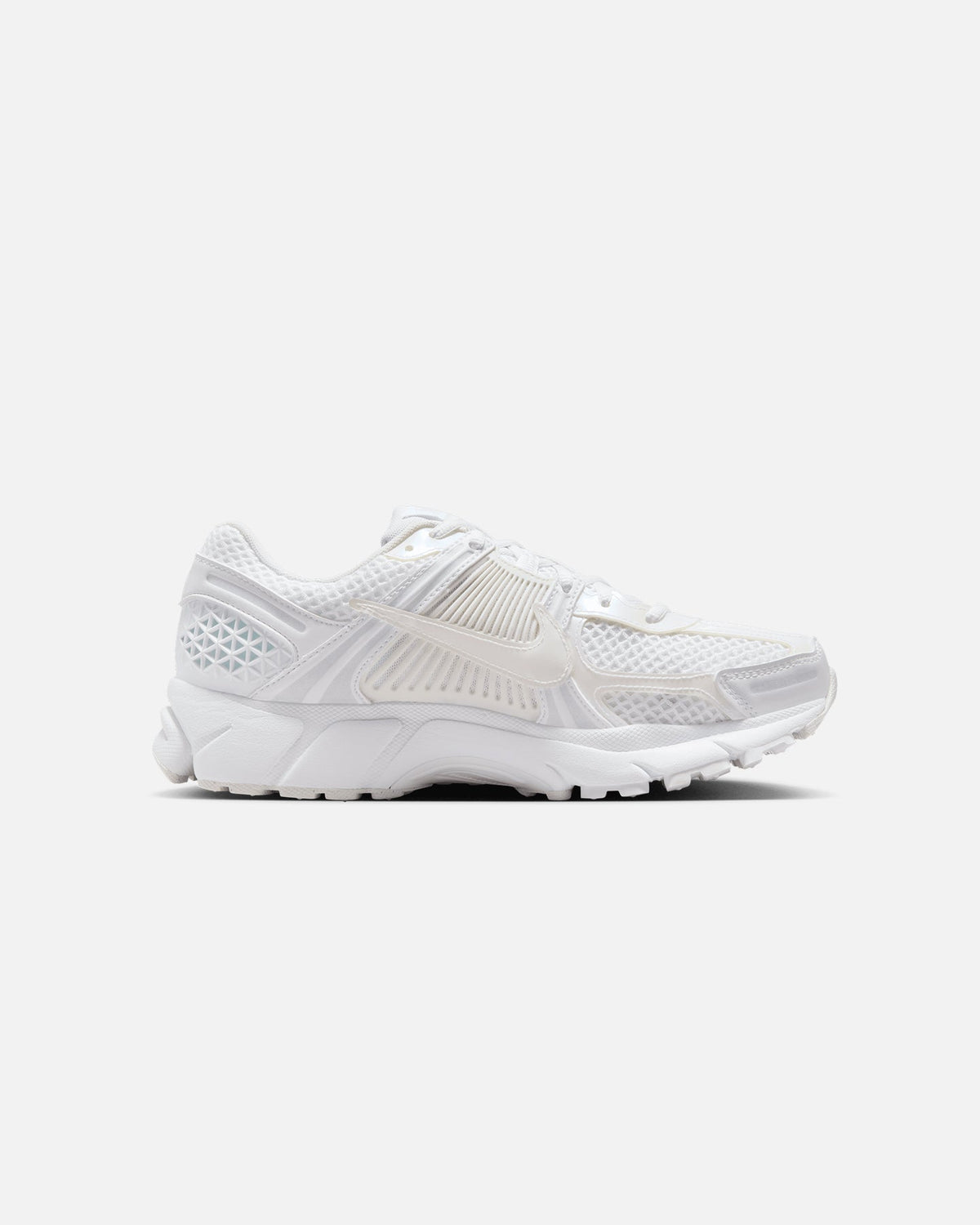Nike Women's Zoom Vomero 5 White/White
