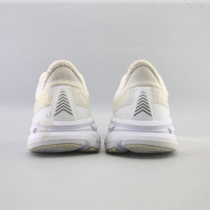 HOKA ONE ONE CLIFTON 7
