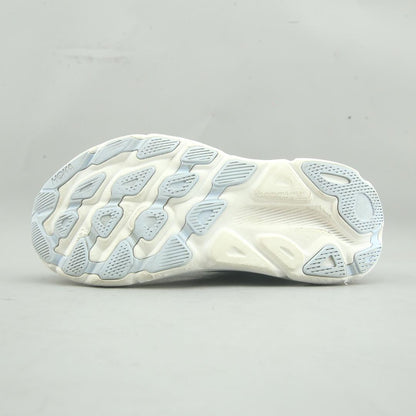 HOKA ONE ONE CLIFTON 9