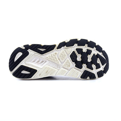 HOKA ONE ONE ARAHI 7