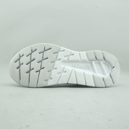 HOKA ONE ONE CAVU 3