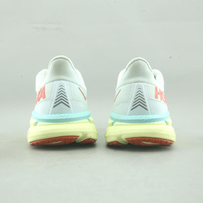 HOKA ONE ONE CLIFTON 7