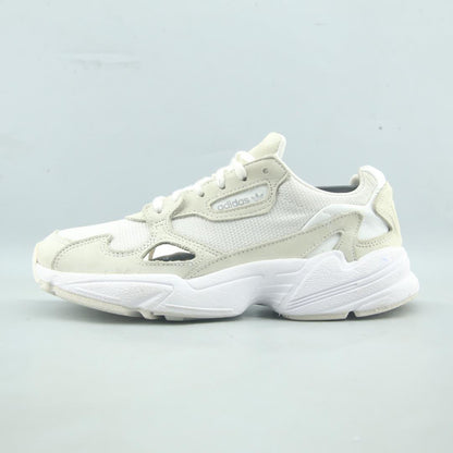 ADIDAS FALCON