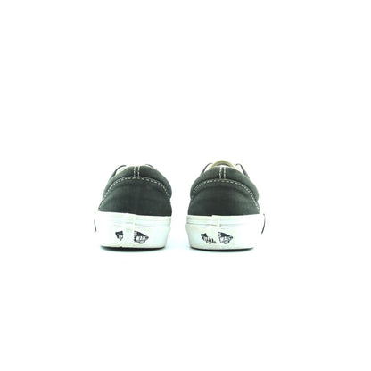 VANS AUTHENTIC