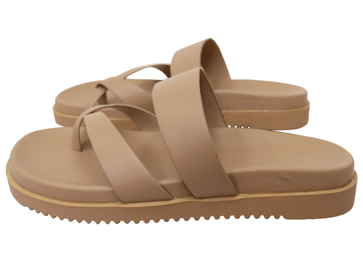 Billini Alena Womens Comfortable Thongs Sandals