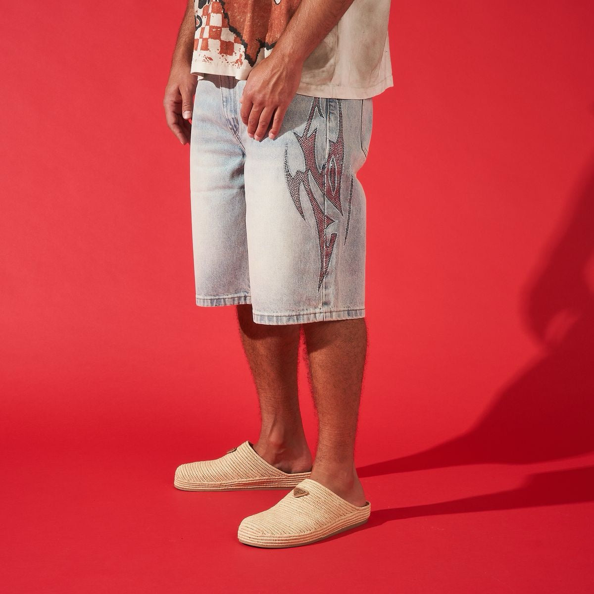 DUAA ''ACCOMPLISHED'' TRIBAL STONE DENIM SHORT