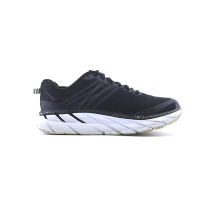 HOKA ONE ONE  CLIFTON 6