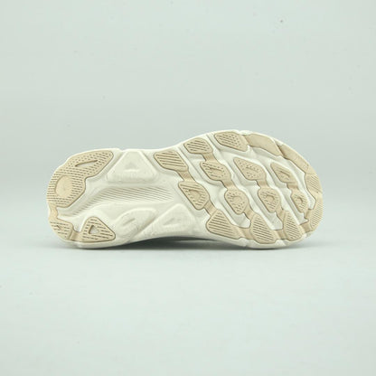 HOKA ONE ONE CLIFTON 9