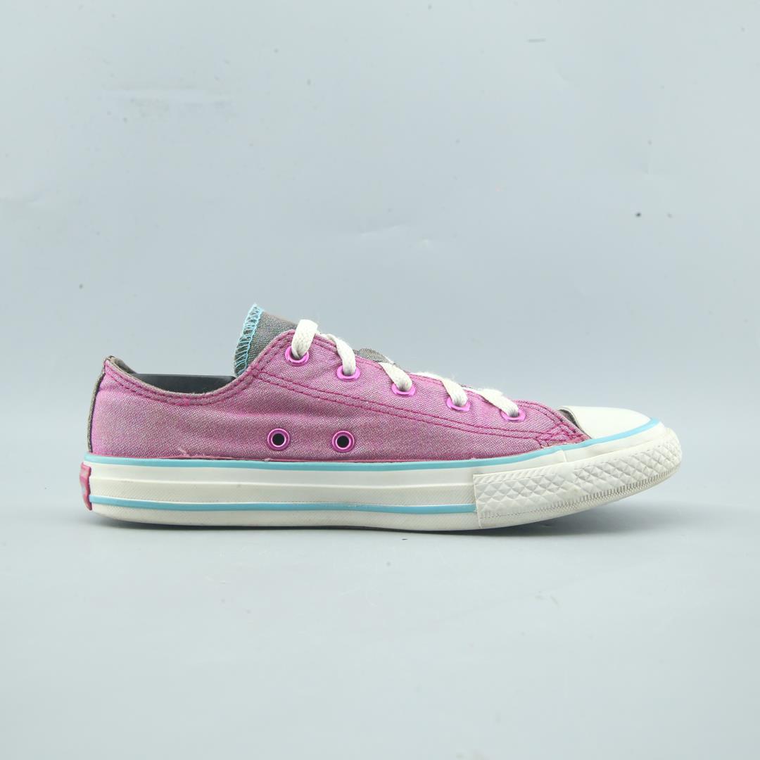 CONVERSE CHUCK TAYLOR ALL STAR CANVAS