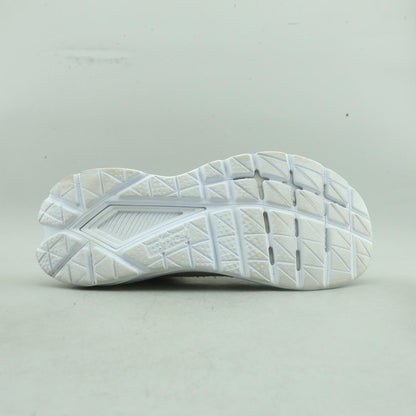 HOKA ONE ONE MACH 5