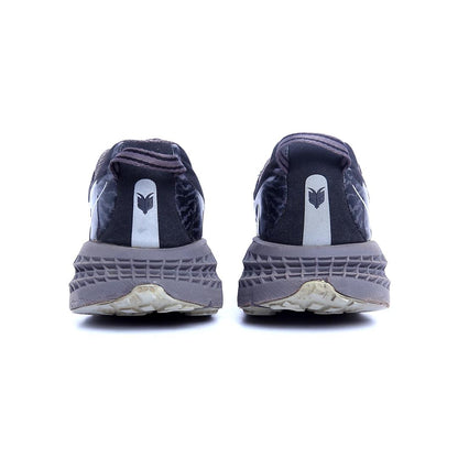 HOKA ONE ONE SPEEDGOAT 3